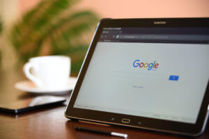 Social Media Marketing vs. Google Ads: Which Is Better?